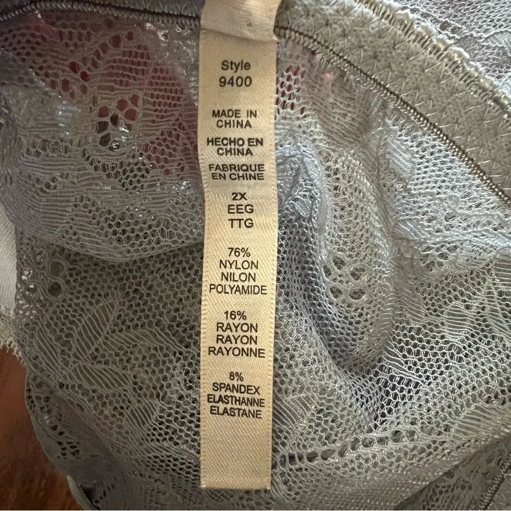 Rhonda Shear Gray Floral Lace Bralette size 2X